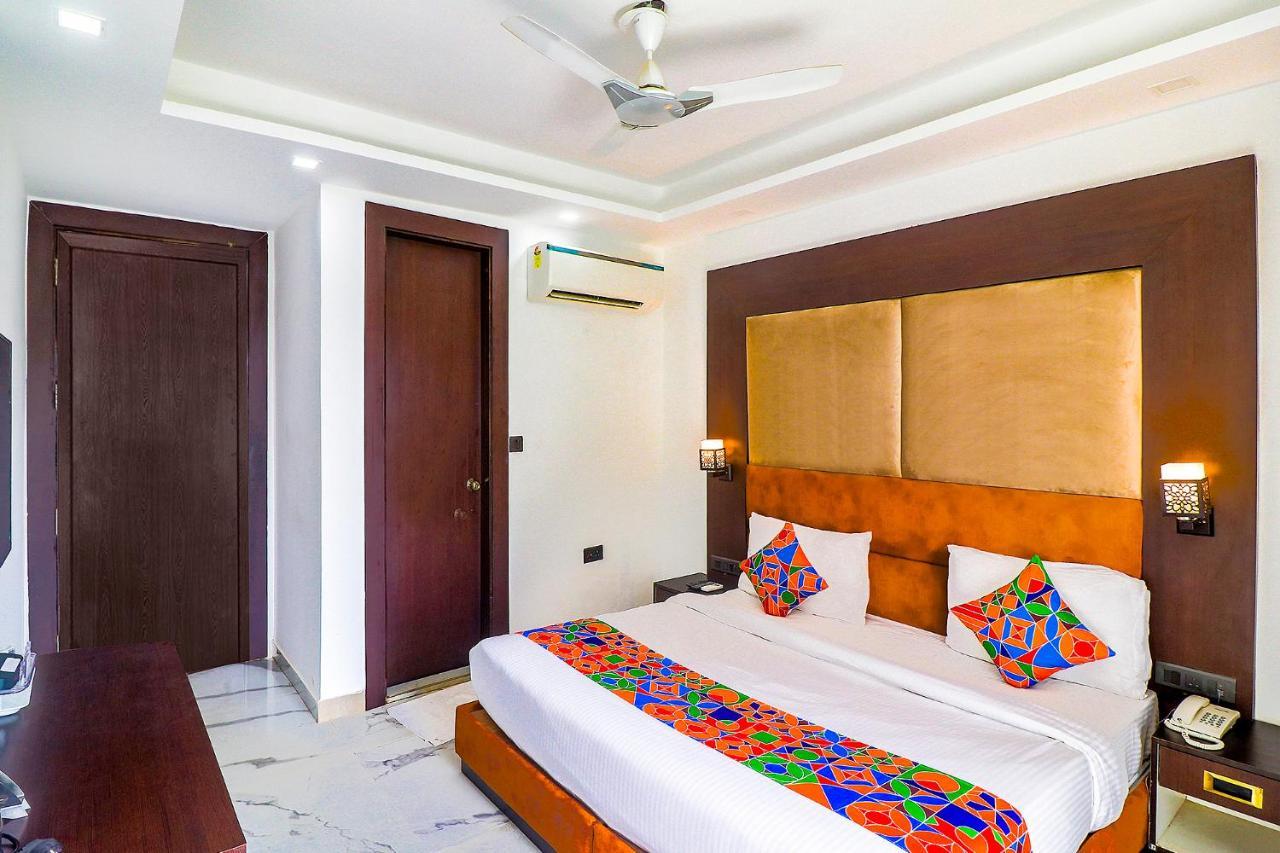 Fabhotel Kiara The Private Suites คูร์เคาน์ ภายนอก รูปภาพ